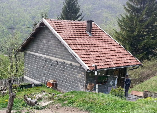 kuca bracnog para crepulja