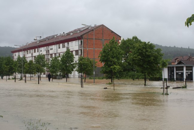 Vrbas prijeti Banjaluci, maj 2014/ foto: AA
