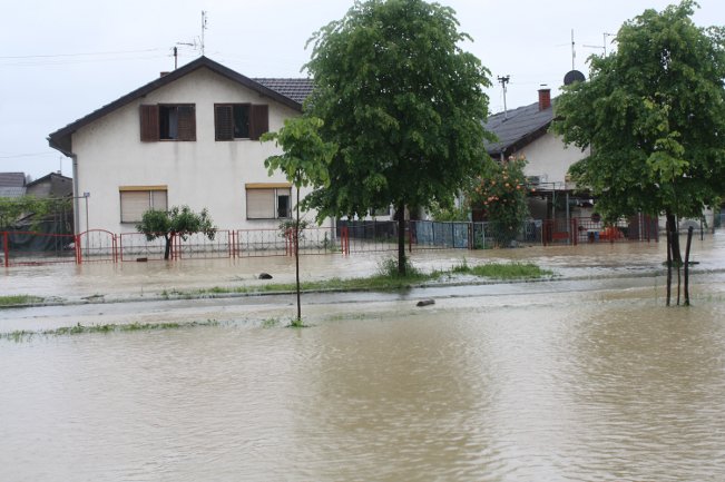 Vrbas prijeti Banjaluci, maj 2014/ foto: AA