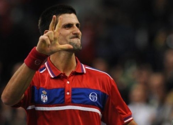 novak đoković tri prsta