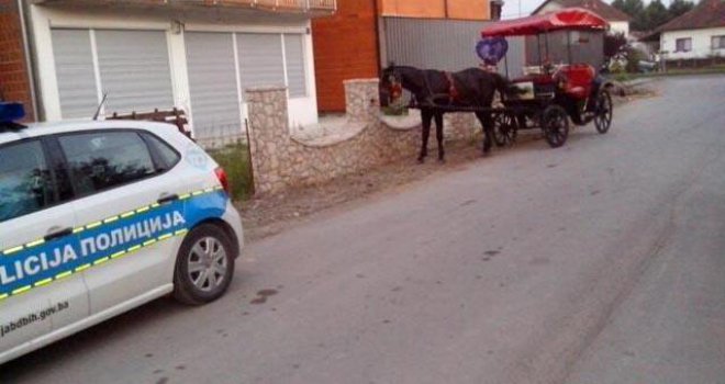 Drama usred ramazana: Zbog ilahija Zoran nasrnuo na Aziza