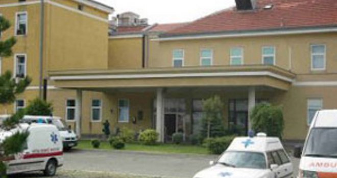 U Mostaru od jutros veliki broj slučajeva trovanja hranom: Je li krivac paradajz ili...?!