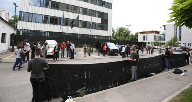 Podrška narodu Gaze: Na sarajevskim protestima ni deset osoba