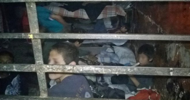 Horor u sirotištu: Djecu su silovali, tukli i hranili trulom hranom!