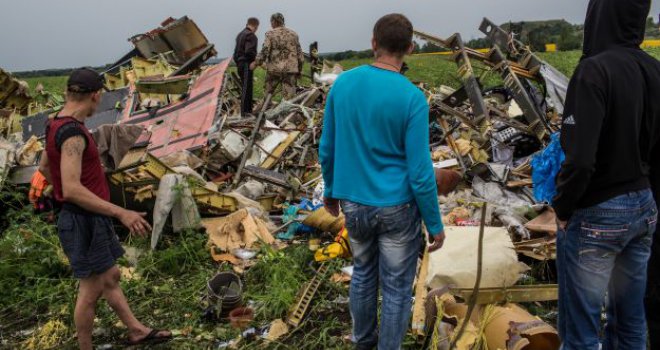 Nova teorija zavjere: U oborenom avionu je bio lijek za HIV!