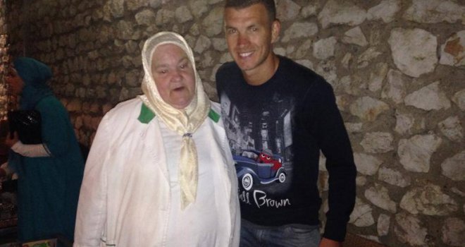  Tetka Zilha zahvalila Džeki: Kakvu si nam nafaku donio svojom donacijom, nisi ni svjestan...