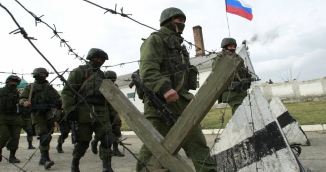 NATO tvrdi da se Rusi 'agresivno nameću', Putin poručio da će gađati njihove mete ako budu prijetili
