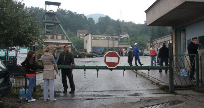 Zatočeni rudari počeli otkopavati sa svoje strane, probija se posljednjiih 20-ak metara