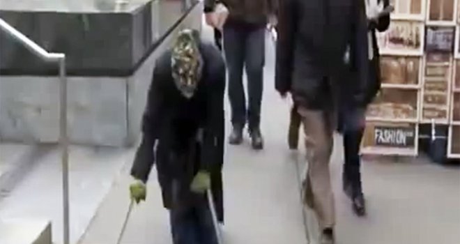 Nakon ovog videa, više nikad nećete davati novac prosjacima