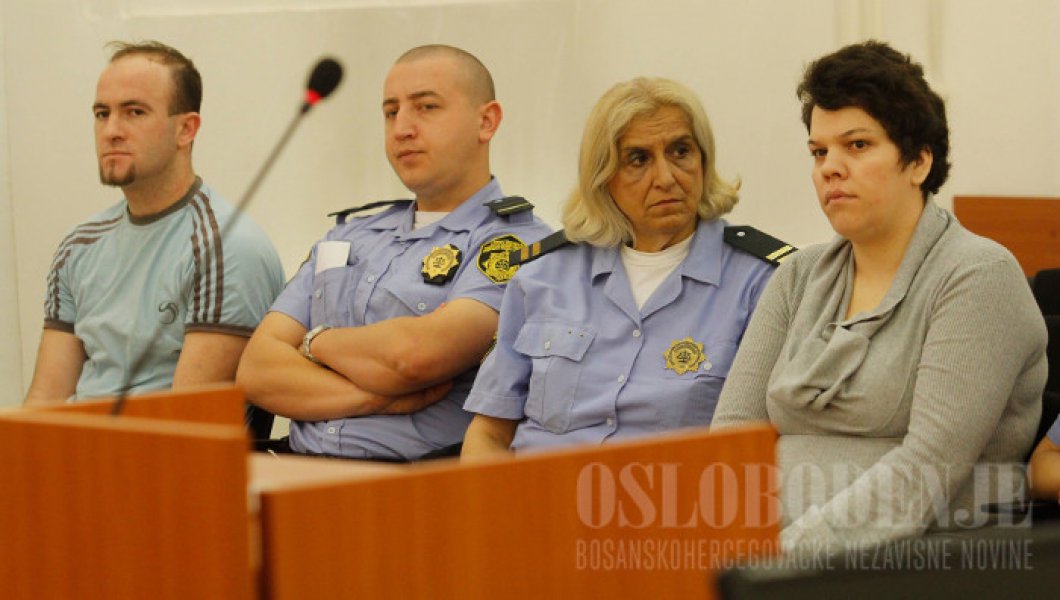 amina-pozder