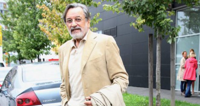 Glumac Dragan Nikolić završio u bolnici, čeka operaciju