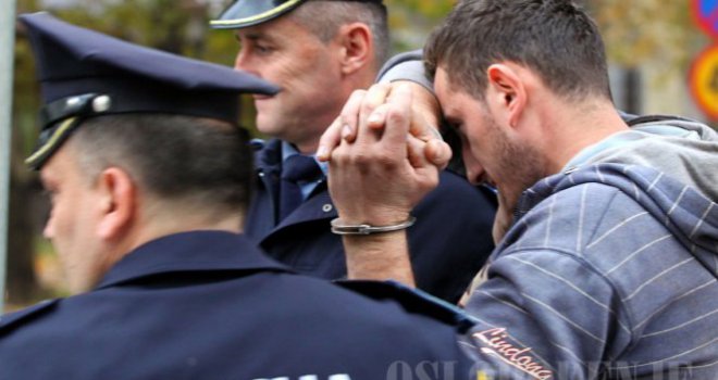 Ovo je očuh na koga se sumnja da je do smrti tukao dvogodišnjeg pastorka: I ranije prijavljivan zbog nasilja!