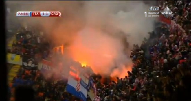 Pogledajte kakav haos su izazvali hrvatski navijači na San Siru