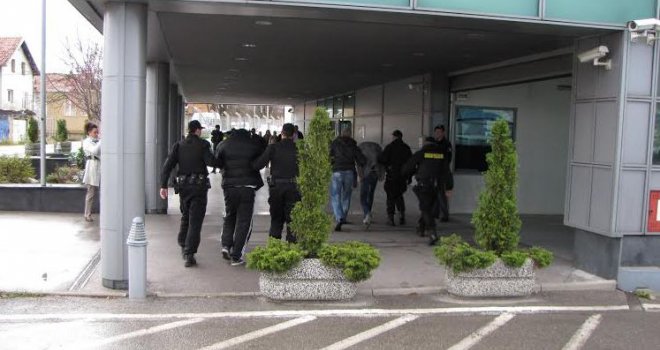 Državljanin BiH na granici uhapšen zbog silovanja