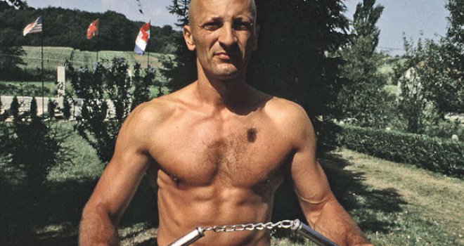Sina doveli kiropraktičaru Pavloviću jer je masturbirao: 'Opsjeo ga je đavao!'