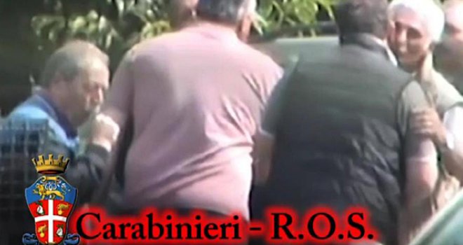 Policajci tajno snimili ritual primanja u italijansku mafiju