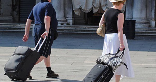 Turisti, oprez: Venecija zabranjuje kofere na točkove