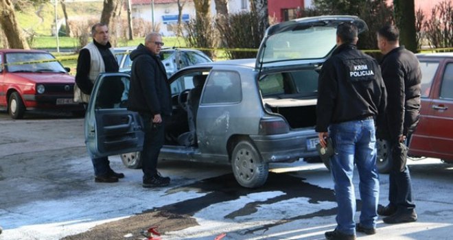Bh. političaru se zapalio automobil, umro stotinjak metara od kuće
