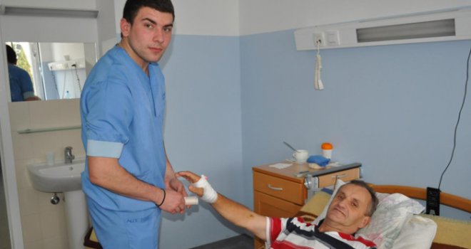 Alen Muhić, dijete silovane Fočanke: Zvali su me četničkim kopilom, tragam za biološkim roditeljima...