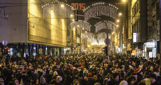 Novogodišnja noć u Sarajevu protekla mirno i bez incidenata