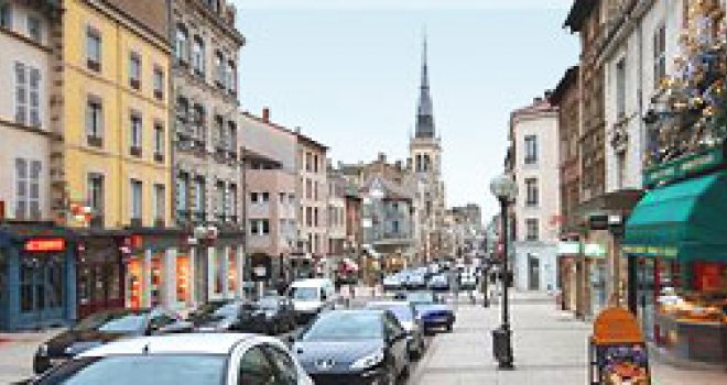Nova eksplozija pored džamije u Villefranche-sur-Saoneu! 
