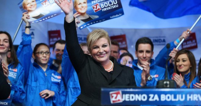 Pogledajte kako Hrvati ismijavaju biografiju Kolinde Grabar-Kitarović