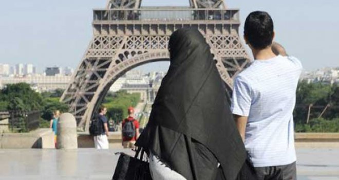 Nakon terorističkog napada u Francuskoj zabilježeno više od 50 antimuslimanskih incidenata