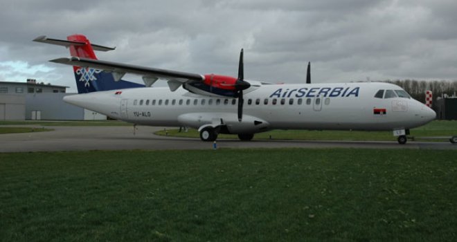 Drama na letu za Banjaluku: Avionu se zapalio motor!