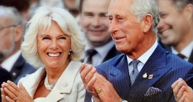 Čovjek više od dvije godine privlači pažnju medija: Charles i Camilla imaju sina kojeg kriju?!