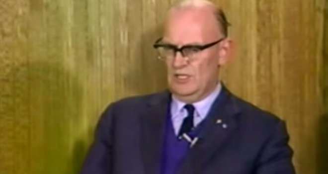 Slavni pisac davne 1976. previdio mobitele i internet: Poslušajte i uvjerite se sami!
