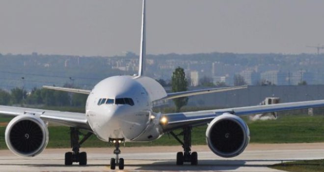 Boeing Air Francea na letu Seul - Pariz prinudno sletio u Rusiji
