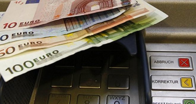Primanja u regiji: Najveća plaća u Sloveniji, najmanja u Makedoniji, a gdje je tu BiH?