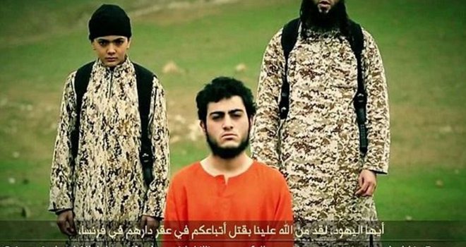 ISIS objavio zastrašujući snimak na kojem dječak ubija 'izraelskog špijuna'