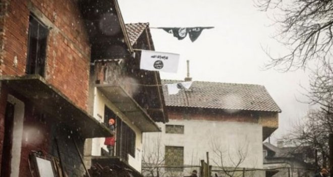 U Gornjoj Maoči se ponovo vijore zastave Islamske države