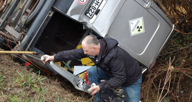 Radioaktivna materija iz slupanog kombija nije ugrozila okoliš