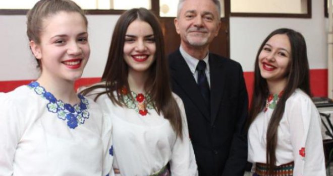 Renzo Daviddi i lijepe Bosanke: Nakon poplava, u Prijedoru sve se mijenja...