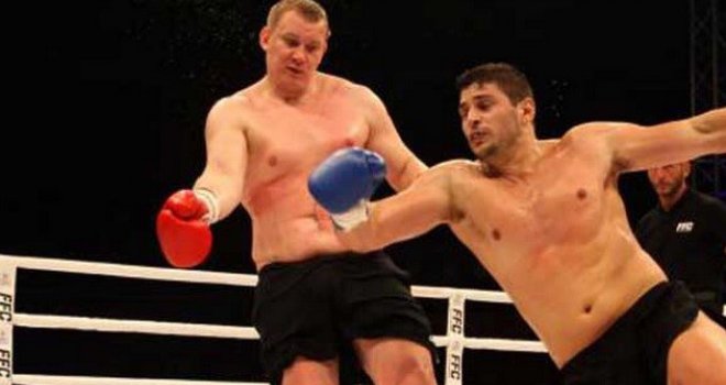 Velika tragedija: U krvavom obračunu likvidiran jedan od najboljih kick-boksera na svijetu!