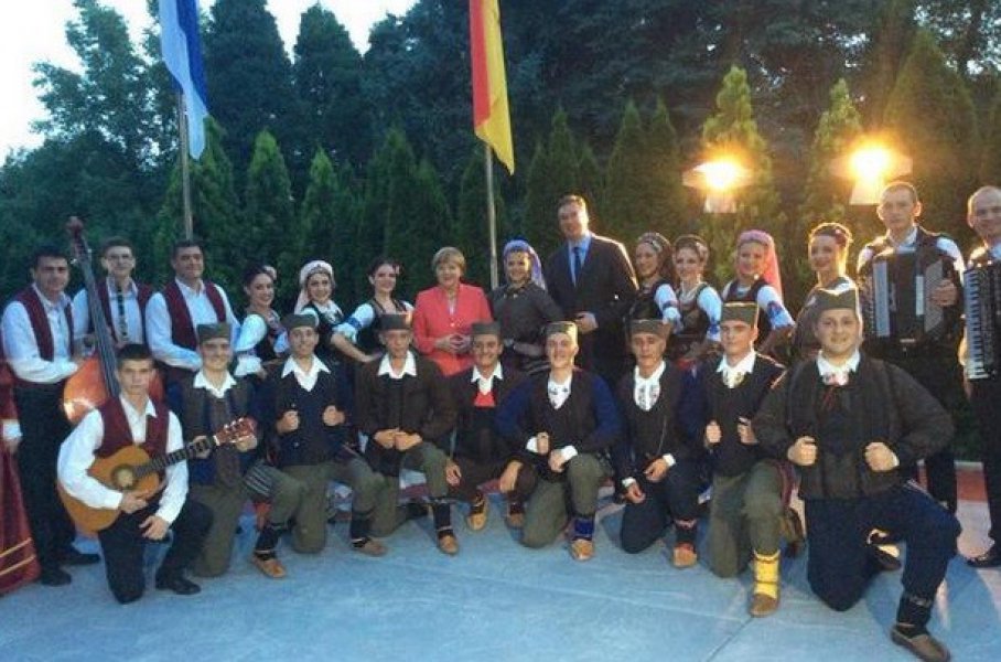 merkel-vuucic-opanci-2