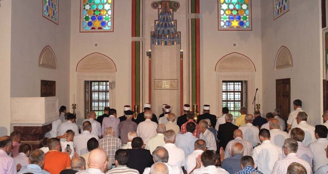 U Banjaluci klanjan prvi bajram-namaz u obnovljenoj Ferhadiji