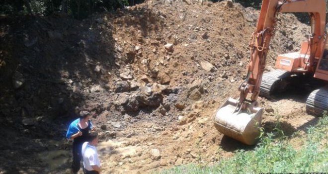 Na lokalitetu Rostovo kod Bugojna počela ekshumacija, trajat će naredna tri dana