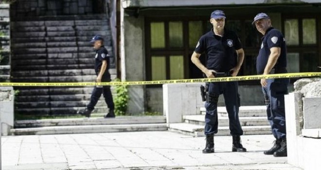 Novi Travnik: Policija traga za pljačkašima koji su ukrali bankomat