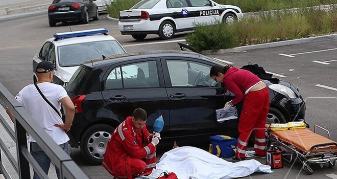 Pucnjava u Mostaru: Ubijen vlasnik Moj taxija, suvozač upucan u rame