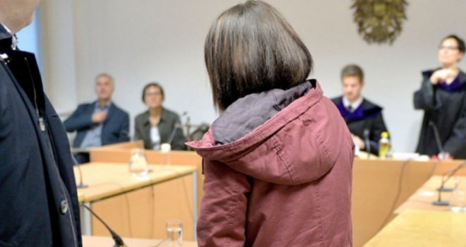 Austrija: Džihadisti djevojku porijeklom iz BiH zaveli na internetu, krenula da se uda za pripadnika Islamske države