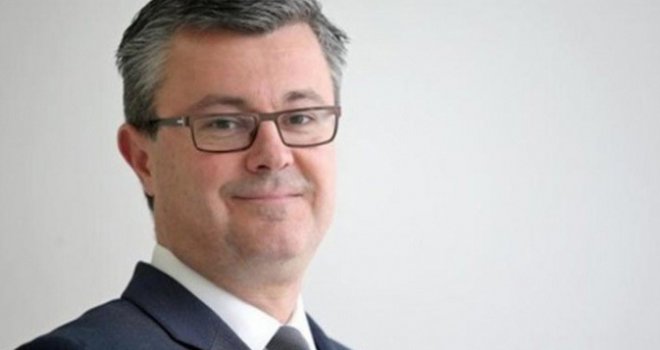Orešković pozvao Karamarka i Petrova da odstupe s dužnosti