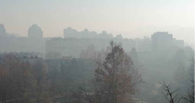 U Sarajevu, Zenici, Lukavcu, Tuzli i Jajcu danas zagađen zrak