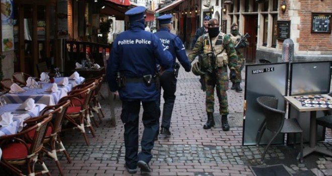 Skandal u Briselu: Policajke s osmoricom vojnika u policijskoj stanici orgijale za vrijeme totalne blokade grada