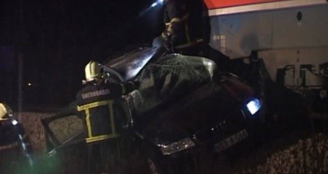 Strašan bilans tragedije kod Prijedora: Poginuli supružnici, 9-godišnji dječak i njegova majka...
