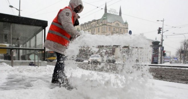 Kad snijeg zavije Balkan: Debeli sloj posvuda, saobraćaj u kolapsu