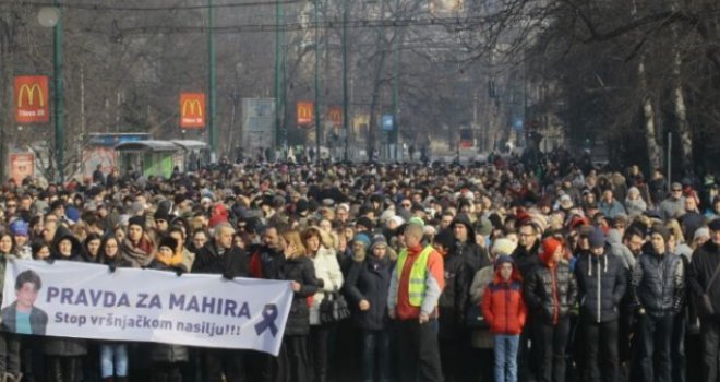 Sarajlije poručile: Pravda za Mahira, stop vršnjačkom nasilju!