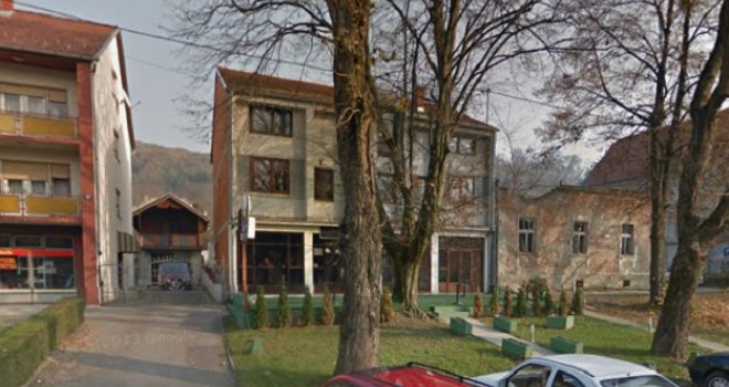 Pretukli mladića zbog 'krive pjesme': Napali ga Srbi, a spasio ga Hrvat?